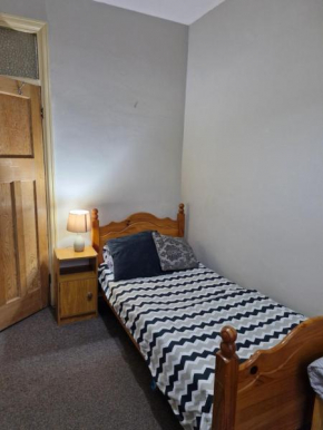 52westgate bay aven